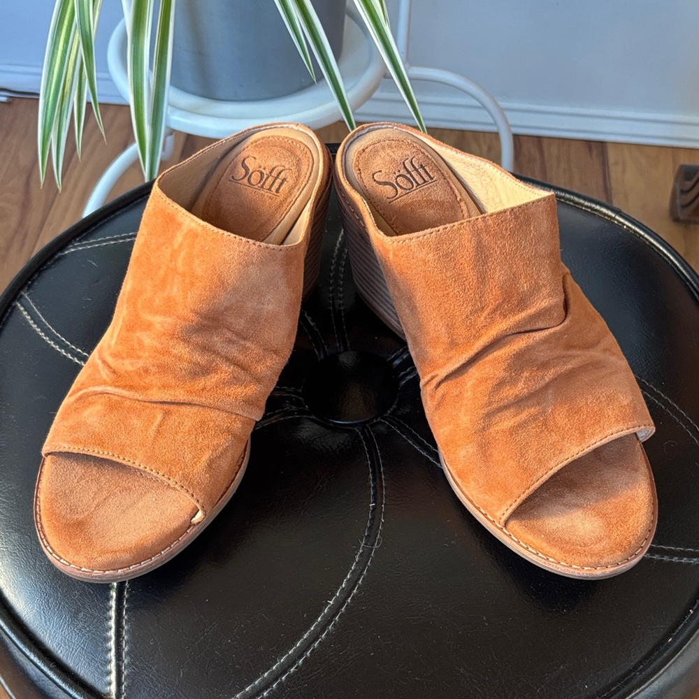 Sofft Burnt Orange Suede Slide Sandals